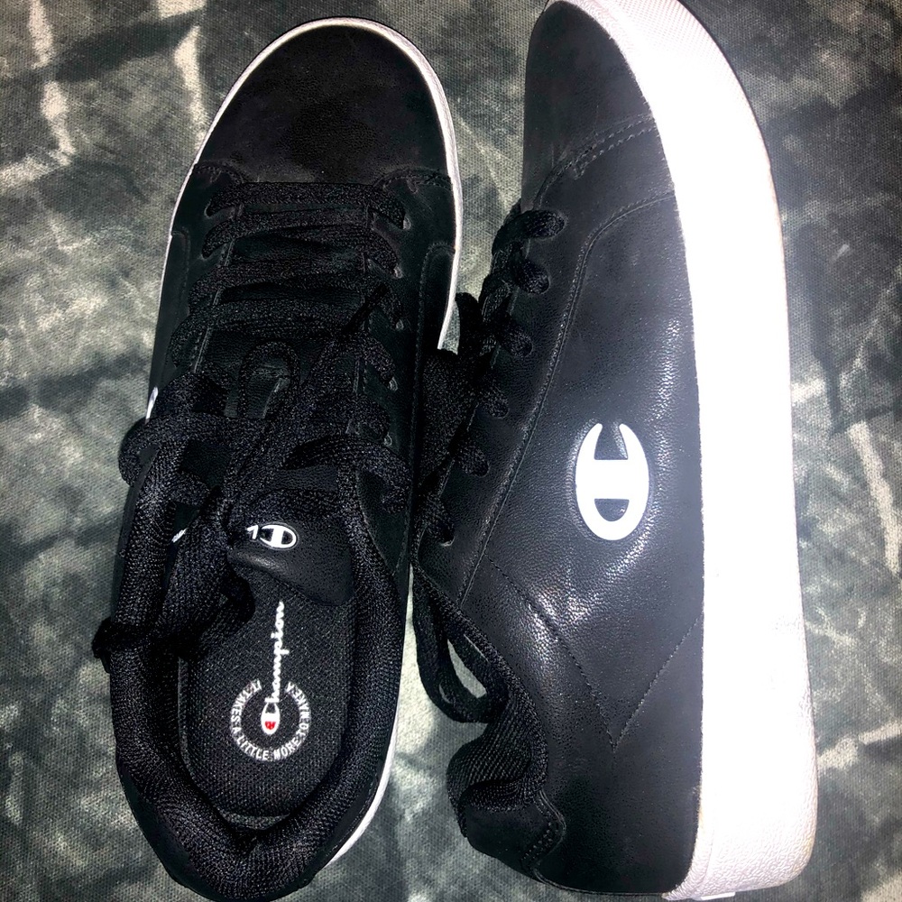 Champion flat tennis shoes